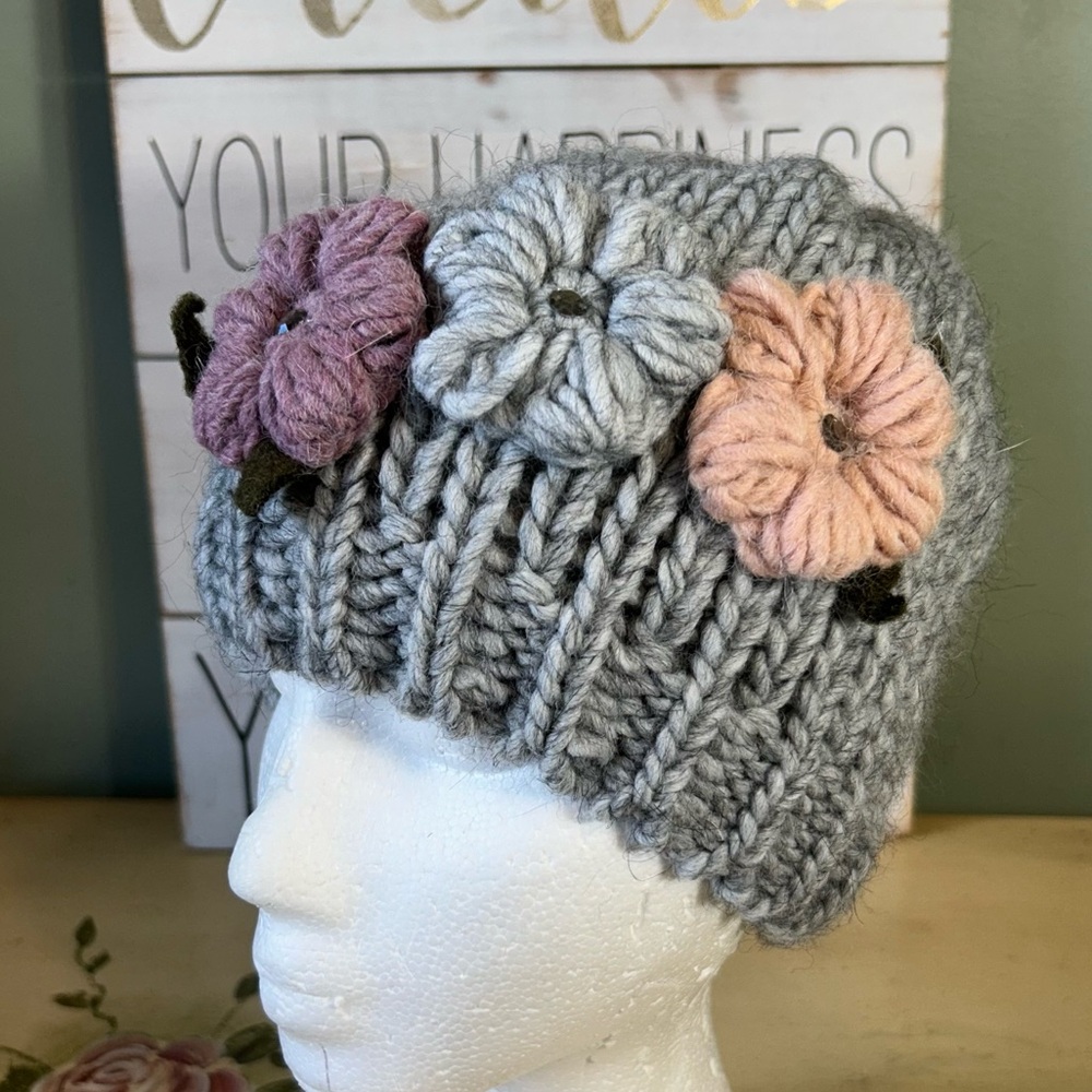 Elegant Knit Women's Hat with Floral Accents